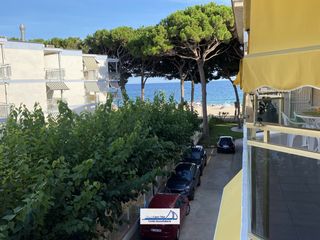 Apartment in Avinguda diputacio, 64. Primera línea con vistas ! Apartment in Avinguda diputacio, 64. Primera línea con vistas !