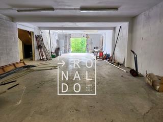 Nau industrial Abendaño kalea. Nave industrial en venta en lezo, con 1.760 m2, 3 aseos, con ofi Nau industrial Abendaño kalea. Nave industrial en venta en lezo, con 1.760 m2, 3 aseos, con ofi