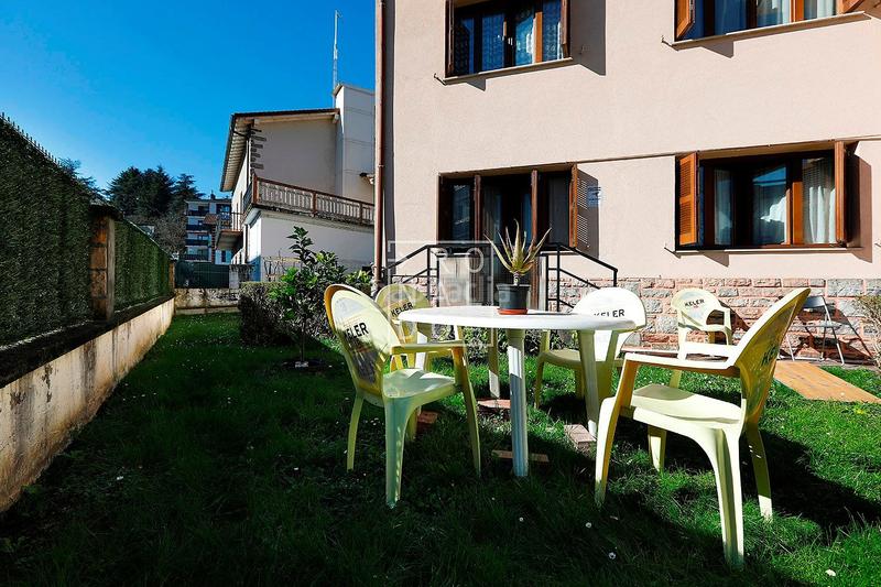 Foto 75d62627-76a7-46dc-9631-ca83419b3e4a. Chalet con riscaldamento parcheggio in Centro - Mendibil - Santiago Irun Foto 75d62627-76a7-46dc-9631-ca83419b3e4a. Chalet con riscaldamento parcheggio in Centro - Mendibil - Santiago Irun