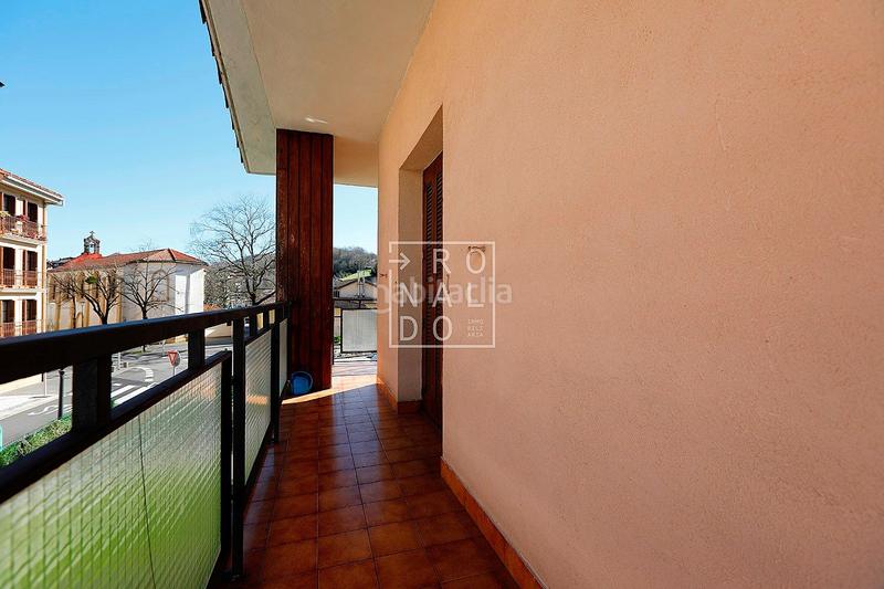 Foto d2243f0e-6a80-44a6-a2d6-b5545cd8dc13. Chalet con riscaldamento parcheggio in Centro - Mendibil - Santiago Irun Foto d2243f0e-6a80-44a6-a2d6-b5545cd8dc13. Chalet con riscaldamento parcheggio in Centro - Mendibil - Santiago Irun