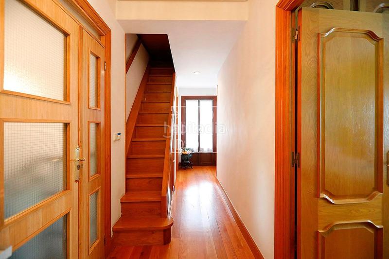 Foto de8b232c-7f62-40c9-9304-137b7ae1ed47. Chalet con riscaldamento parcheggio in Centro - Mendibil - Santiago Irun Foto de8b232c-7f62-40c9-9304-137b7ae1ed47. Chalet con riscaldamento parcheggio in Centro - Mendibil - Santiago Irun