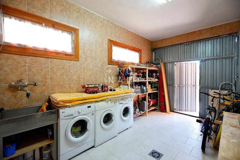 Foto e89cd849-dccd-44e2-9af9-8ca8087d8c91. Chalet con riscaldamento parcheggio in Centro - Mendibil - Santiago Irun Foto e89cd849-dccd-44e2-9af9-8ca8087d8c91. Chalet con riscaldamento parcheggio in Centro - Mendibil - Santiago Irun