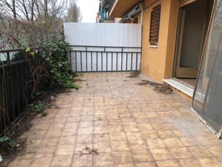 Planta baja en Carrer bertran de seva, 7. Terraza Planta baja en Carrer bertran de seva, 7. Terraza