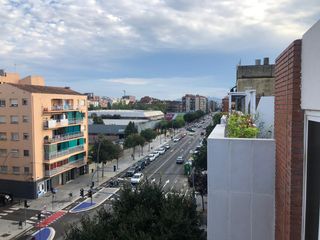 Tríplex Carrer girona. Gran terraza Tríplex Carrer girona. Gran terraza