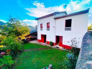 Mas à Pravia. Casa en sorriba,folgueras Mas à Pravia. Casa en sorriba,folgueras