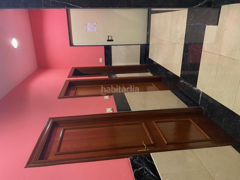 Foto 1fc68fe1-2bb6-465e-a23a-4f57b7cf6c84. Locale commerciale in Milán - Pumarín Oviedo Foto 1fc68fe1-2bb6-465e-a23a-4f57b7cf6c84. Locale commerciale in Milán - Pumarín Oviedo