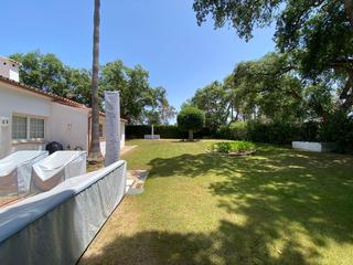 Casa in Sotogrande Alto. Villa reformada con estilo moderno en sotogrande alto Casa in Sotogrande Alto. Villa reformada con estilo moderno en sotogrande alto