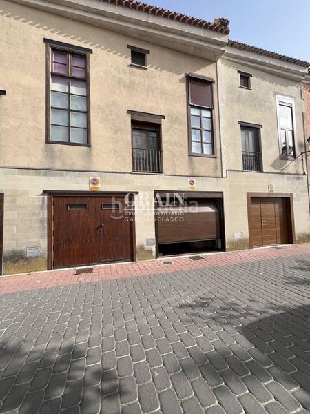 Foto 3c8359d6-83a3-443e-91f1-5cc7af779bda. Casa adosada adosado en venta en chinchilla de montearagon, 4 dormitorios. en Chinchilla de Monte - Aragón Foto 3c8359d6-83a3-443e-91f1-5cc7af779bda. Casa adosada adosado en venta en chinchilla de montearagon, 4 dormitorios. en Chinchilla de Monte - Aragón