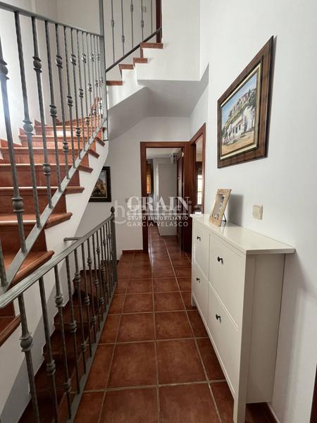 Foto 7e052403-fc56-4912-b6a6-7ffe8f598ee0. Casa adosada adosado en venta en chinchilla de montearagon, 4 dormitorios. en Chinchilla de Monte - Aragón Foto 7e052403-fc56-4912-b6a6-7ffe8f598ee0. Casa adosada adosado en venta en chinchilla de montearagon, 4 dormitorios. en Chinchilla de Monte - Aragón