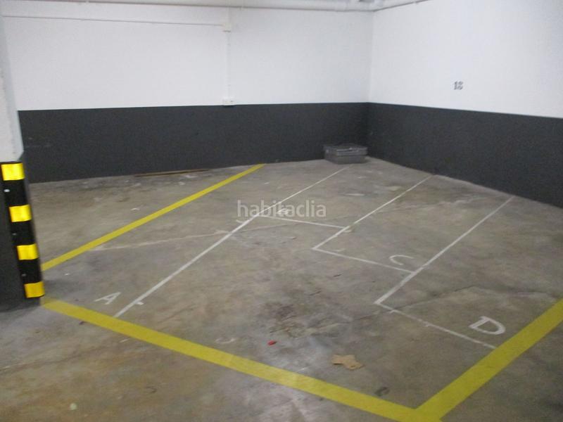Foto ad47849f-b703-4fe0-8c44-27986a5eb079. Parking voiture dans Gros Donostia - San Sebastián Foto ad47849f-b703-4fe0-8c44-27986a5eb079. Parking voiture dans Gros Donostia - San Sebastián