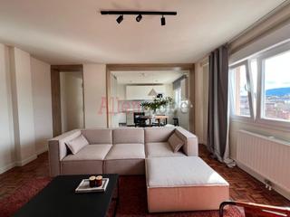 Location Appartement  Calle gregorio marañon. Totalmente exterior con vistas espectaculares. Location Appartement  Calle gregorio marañon. Totalmente exterior con vistas espectaculares.