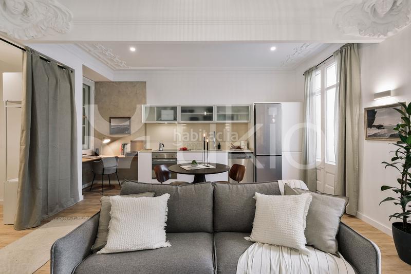 Foto 9b0ab20f-0e0c-4680-9e92-1fc082bb3583. Alquiler estudio  con balcón en eixample esquerra en Barcelona Foto 9b0ab20f-0e0c-4680-9e92-1fc082bb3583. Alquiler estudio  con balcón en eixample esquerra en Barcelona