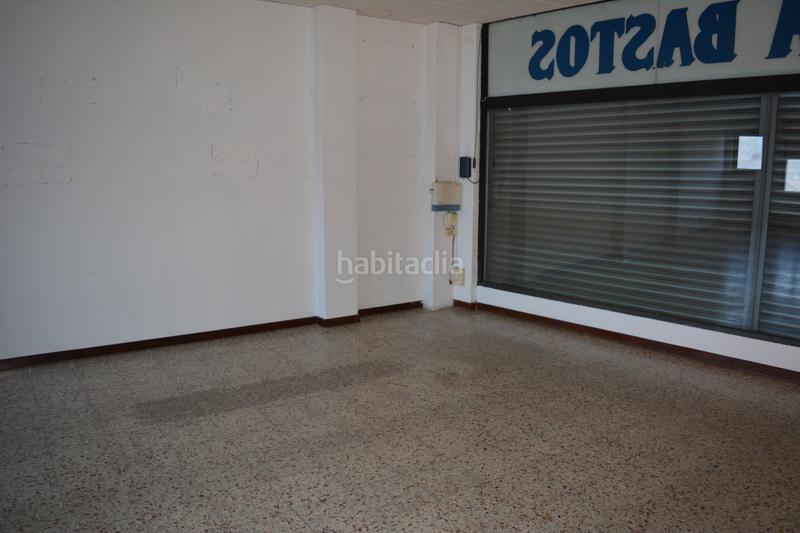 Foto 48a53068-10a4-4b6d-b941-505c63c724cc. Edifici a Redondela Foto 48a53068-10a4-4b6d-b941-505c63c724cc. Edifici a Redondela