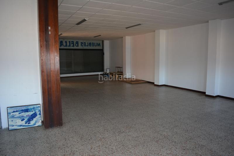 Foto 85624eb7-6a4b-4998-894a-83a925c5f9d7. Edifici a Redondela Foto 85624eb7-6a4b-4998-894a-83a925c5f9d7. Edifici a Redondela