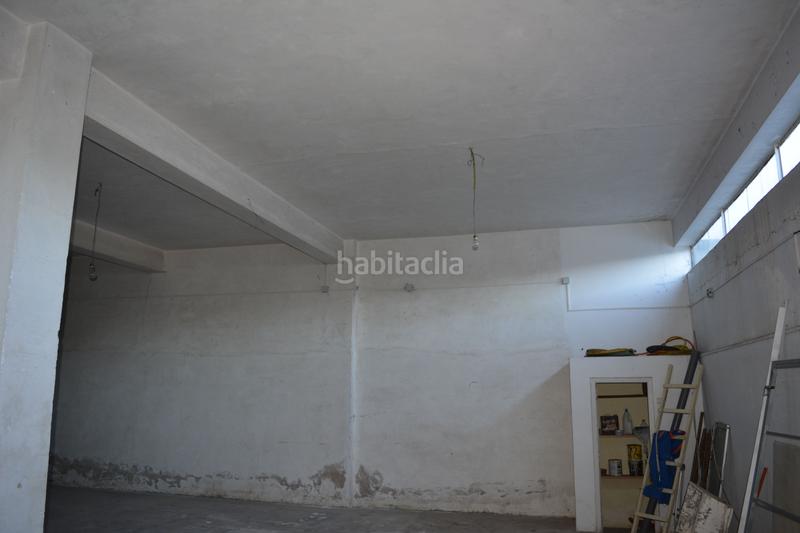 Foto c37c3589-28fa-47f8-8734-9ad0bf3b18fe. Edifici a Redondela Foto c37c3589-28fa-47f8-8734-9ad0bf3b18fe. Edifici a Redondela