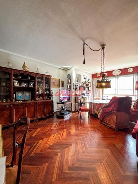 Foto 29a7048c-2696-4bf7-908a-dca792bbdc5c. Etagenwohnung mit heizung parking in Centro Ourense Foto 29a7048c-2696-4bf7-908a-dca792bbdc5c. Etagenwohnung mit heizung parking in Centro Ourense