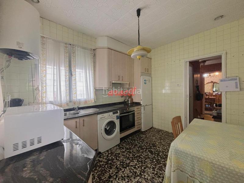 Foto b2b63b68-c974-4b56-b953-c710413b49c1. Chalet con riscaldamento in Centro Ourense Foto b2b63b68-c974-4b56-b953-c710413b49c1. Chalet con riscaldamento in Centro Ourense