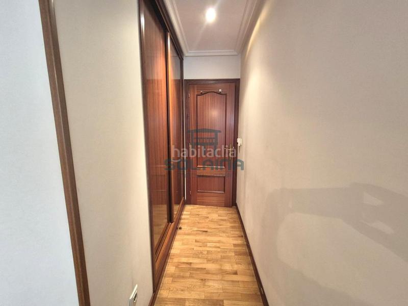 Foto 5d6fc187-a7ac-4d0c-8a9f-fa49bf63bd56. Pis amb calefacció aparcament a Ventiun Ourense Foto 5d6fc187-a7ac-4d0c-8a9f-fa49bf63bd56. Pis amb calefacció aparcament a Ventiun Ourense
