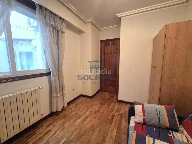 Foto cebe3f0b-5056-48d2-acbd-9eaedf25f91f. Pis amb calefacció aparcament a Ventiun Ourense Foto cebe3f0b-5056-48d2-acbd-9eaedf25f91f. Pis amb calefacció aparcament a Ventiun Ourense