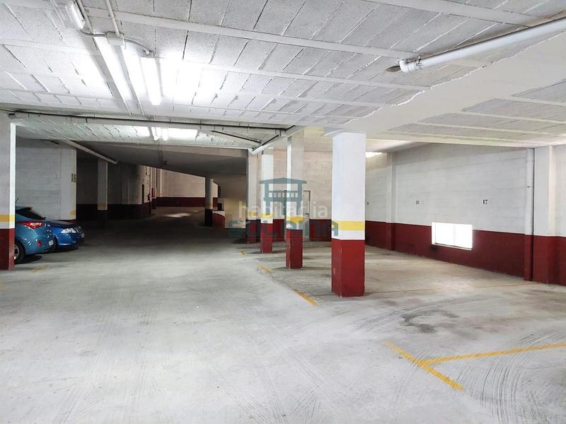 Foto 6ae82e24-d647-4107-9419-7dbe77f089eb. Parking coche en San Cibrao das Viñas Foto 6ae82e24-d647-4107-9419-7dbe77f089eb. Parking coche en San Cibrao das Viñas