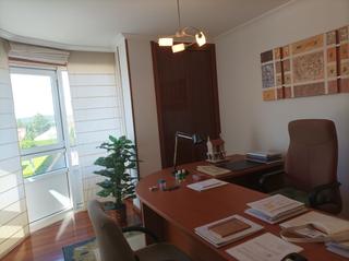 Lloguer Oficina Travesía de cacheiras. Excelente piso para oficinas con 3 despachos completamente amueb Lloguer Oficina Travesía de cacheiras. Excelente piso para oficinas con 3 despachos completamente amueb