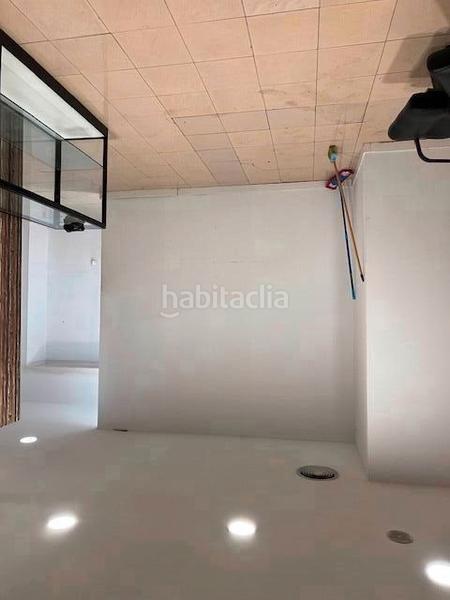 Foto 55f14bbe-47cf-44bb-806e-8b452b543426. Local comercial amb calefacció a Plaza España - Corte Inglés Vigo Foto 55f14bbe-47cf-44bb-806e-8b452b543426. Local comercial amb calefacció a Plaza España - Corte Inglés Vigo