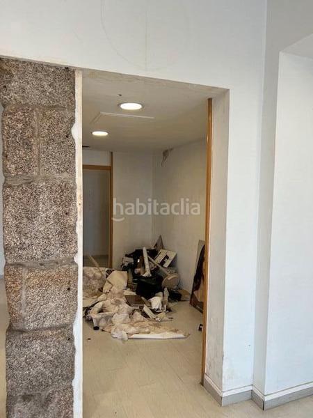 Foto c644b75e-9193-4a18-9b8a-0c58d2fe2cf8. Local comercial amb calefacció a Plaza España - Corte Inglés Vigo Foto c644b75e-9193-4a18-9b8a-0c58d2fe2cf8. Local comercial amb calefacció a Plaza España - Corte Inglés Vigo