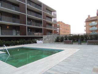 Piso Zona pinetons - ginesta. Piso obra nueva a estrenar Piso Zona pinetons - ginesta. Piso obra nueva a estrenar