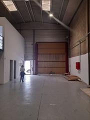 Miete Fabrikhalle  Carrer empordà. Lista para entrar Miete Fabrikhalle  Carrer empordà. Lista para entrar