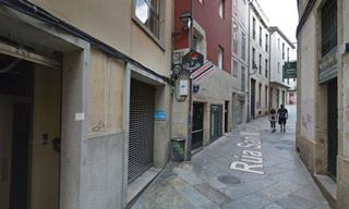Location Local commercial Rúa san miguel. Bajo ideal para hostelería 170 metros distribuidos en 70 en plan Location Local commercial Rúa san miguel. Bajo ideal para hostelería 170 metros distribuidos en 70 en plan