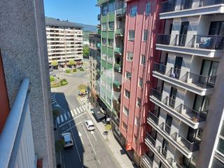 Flat in Centro. Vivienda a reformar integramente en avda. habana. piso de adelan Flat in Centro. Vivienda a reformar integramente en avda. habana. piso de adelan