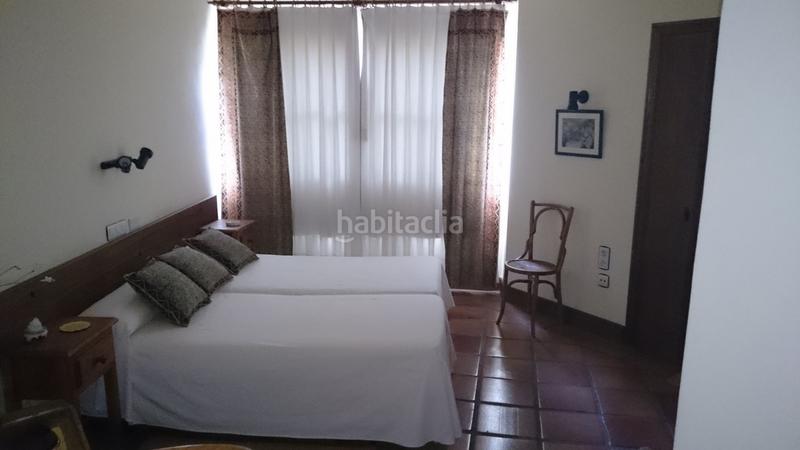Foto bb01dfd7-6985-479e-9de6-1918de41e0f2. Edifici a Quiroga Foto bb01dfd7-6985-479e-9de6-1918de41e0f2. Edifici a Quiroga