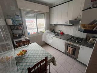 Appartement  Rampa riestra. Vivienda de 95 m, situada en segunda planta sin ascensor, con 4 Appartement  Rampa riestra. Vivienda de 95 m, situada en segunda planta sin ascensor, con 4