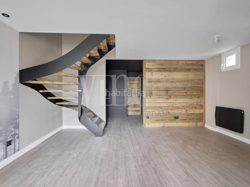 Foto 0b10a62d-ba8e-43e2-b8f8-714fd21c6d07. Duplex avec chauffage dans Les Angles Foto 0b10a62d-ba8e-43e2-b8f8-714fd21c6d07. Duplex avec chauffage dans Les Angles