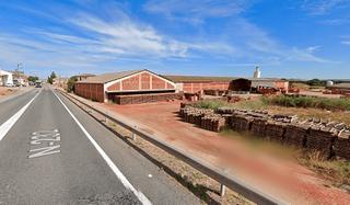 Terreny residencial a De las cortes de aragón 87. Fábrica de cerámica, terreno industrial y rústico Terreny residencial a De las cortes de aragón 87. Fábrica de cerámica, terreno industrial y rústico