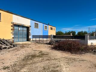 Nau industrial a Ainzón. Dos naves/almacen de 204 m2 y 117 m2 con vivienda. bulbuente-mon Nau industrial a Ainzón. Dos naves/almacen de 204 m2 y 117 m2 con vivienda. bulbuente-mon