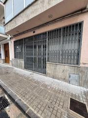 Locale commerciale  Carrer cervantes. Venta bar-local en la font d’en carros Locale commerciale  Carrer cervantes. Venta bar-local en la font d’en carros