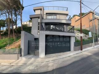 Casa a Residencial Begur-Esclanyà. Casa moderna a estrenar con amplias terrazas y excelente orienta Casa a Residencial Begur-Esclanyà. Casa moderna a estrenar con amplias terrazas y excelente orienta