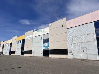 Rent Industrial building C/ miguel servet esquina c/ holanda. Nave instalada como laboratorio. alquiler Rent Industrial building C/ miguel servet esquina c/ holanda. Nave instalada como laboratorio. alquiler
