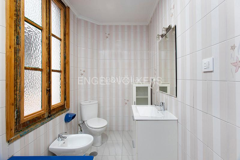 Foto 5ae158e3-5a50-4d4f-83bf-50001d25eedb. Piccolo appartamento con riscaldamento in Centro Gijón Foto 5ae158e3-5a50-4d4f-83bf-50001d25eedb. Piccolo appartamento con riscaldamento in Centro Gijón