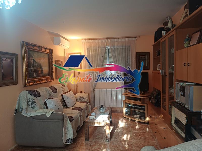 Foto dddde8dd-94ce-4c69-b5e6-f18c2987a4cb. Casa adossada a calle bretón 2 a Villacañas Foto dddde8dd-94ce-4c69-b5e6-f18c2987a4cb. Casa adossada a calle bretón 2 a Villacañas