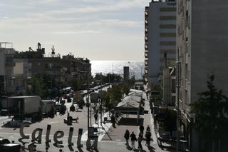 Pis a Calella. Piso de 3 habitaciones, terraza y vistas al mar Pis a Calella. Piso de 3 habitaciones, terraza y vistas al mar