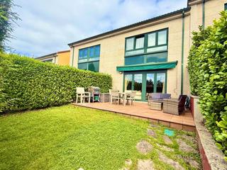 Chalet  Estación do casal Chalet  Estación do casal