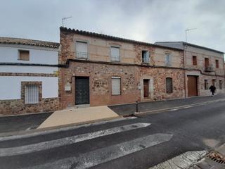Casa aparellada Calle cervantes. Casa en dos alturas calle cervantes Casa aparellada Calle cervantes. Casa en dos alturas calle cervantes