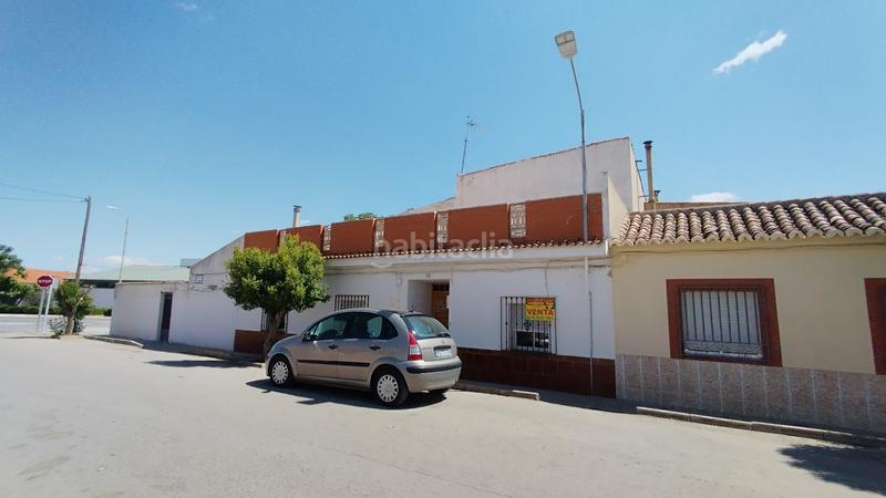 Foto 4331b095-b1b9-4554-9f4a-24378e448274. Casa  de 4 dormitorios con terraza en Torrenueva Foto 4331b095-b1b9-4554-9f4a-24378e448274. Casa  de 4 dormitorios con terraza en Torrenueva
