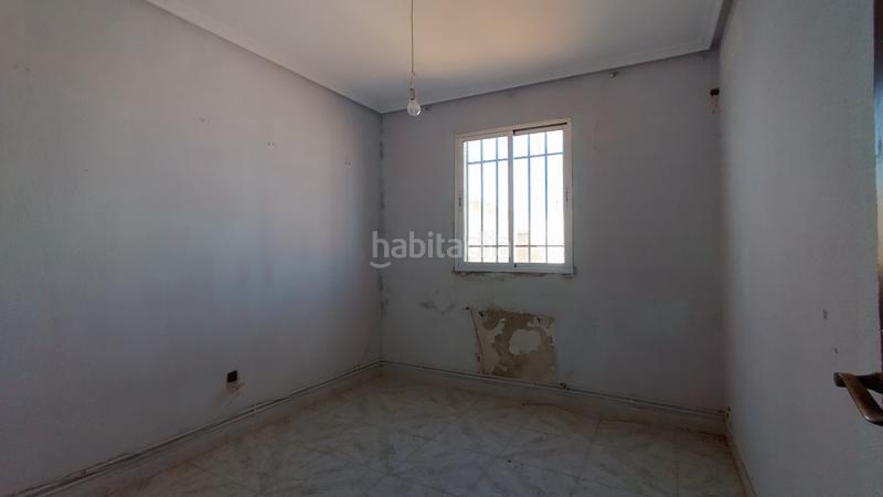 Foto 4ee64459-1f5a-44e4-bf7e-c544cbc49424. Casa  de 4 dormitorios con terraza en Torrenueva Foto 4ee64459-1f5a-44e4-bf7e-c544cbc49424. Casa  de 4 dormitorios con terraza en Torrenueva