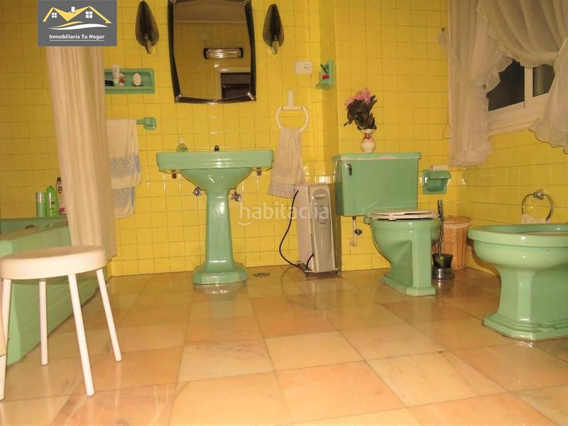 Foto cd64b5f0-d4d6-48cf-b103-a7189dc32697. Piso se vende piso de 200 m2 con garaje en el Centro ref. 5730 en Ourense Foto cd64b5f0-d4d6-48cf-b103-a7189dc32697. Piso se vende piso de 200 m2 con garaje en el Centro ref. 5730 en Ourense