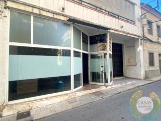 Local Comercial Carrer constitució. Amplio y céntrico local en lametlla de mar Local Comercial Carrer constitució. Amplio y céntrico local en lametlla de mar