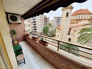 Etagenwohnung in Pont Nou - Corazón de Jesús Etagenwohnung in Pont Nou - Corazón de Jesús