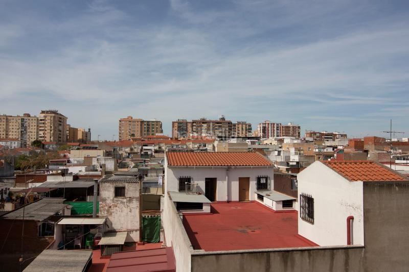 Foto 9d1756d9-63a5-4186-8ebe-be5f6982e0a4. Dachwohnung mit heizung parking in Ciudad Jardín Badajoz Foto 9d1756d9-63a5-4186-8ebe-be5f6982e0a4. Dachwohnung mit heizung parking in Ciudad Jardín Badajoz